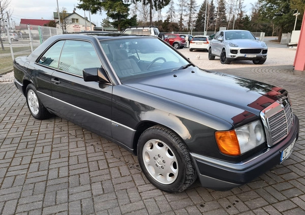 Mercedes-Benz Klasa E cena 59900 przebieg: 110000, rok produkcji 1992 z Mielec małe 254